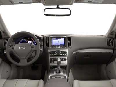 2011 INFINITI G25 X