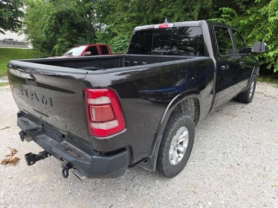 2019 RAM 1500 Laramie Crew Cab 4x4 6'4" Box