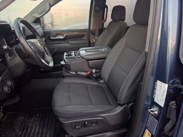 2025 Chevrolet Silverado 3500 HD LT