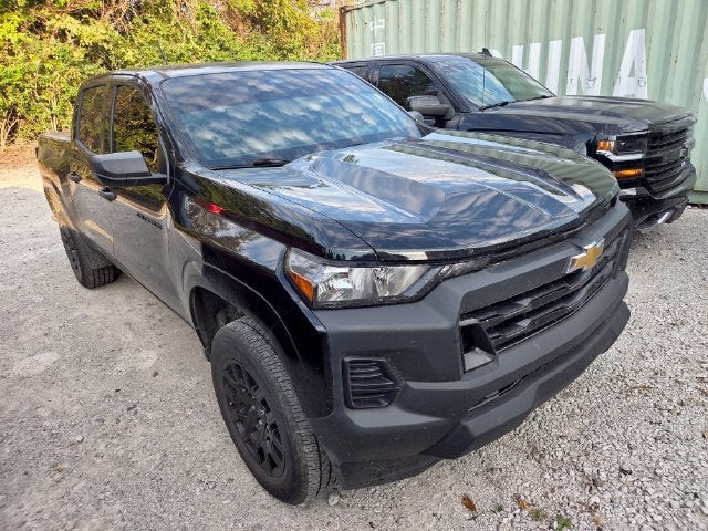 2025 Chevrolet Colorado WT/LT