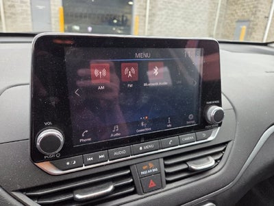 2022 Nissan Altima SV FWD