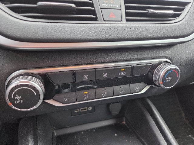 2022 Nissan Altima SV FWD