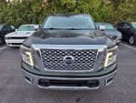 2019 Nissan TITAN SL