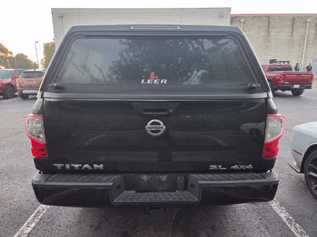 2019 Nissan TITAN SL