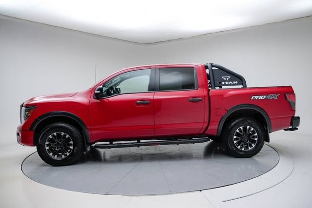 2021 Nissan TITAN Crew Cab PRO-4X 4x4