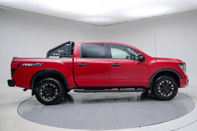 2021 Nissan TITAN Crew Cab PRO-4X 4x4