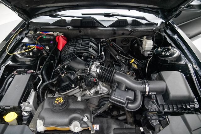 2013 Ford Mustang V6