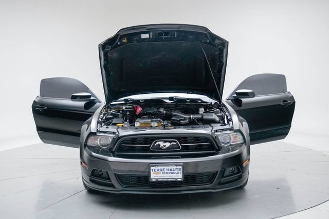2013 Ford Mustang V6