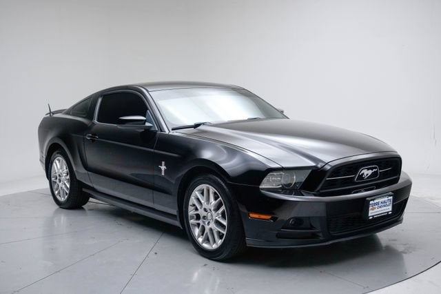 2013 Ford Mustang V6