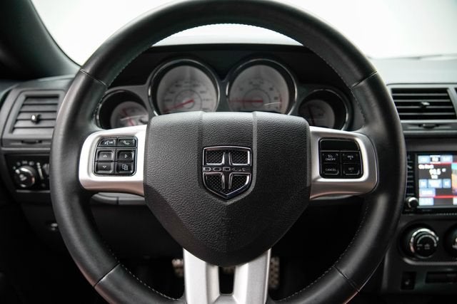 2013 Dodge Challenger R/T Plus