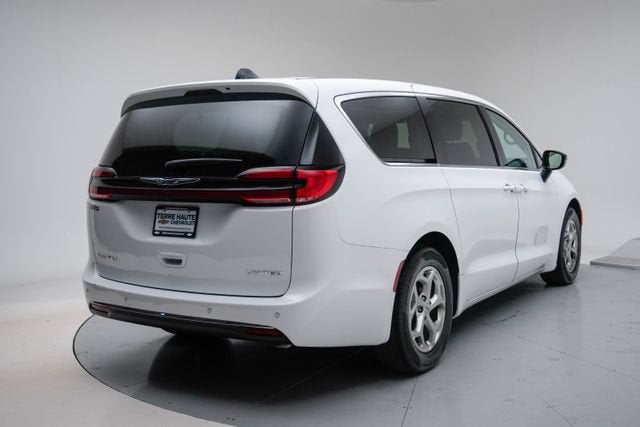 2024 Chrysler Pacifica Limited