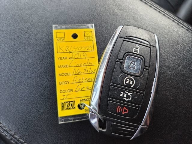 2019 Lincoln Nautilus Reserve