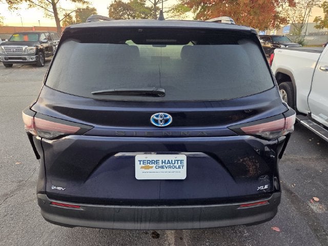 2025 Toyota Sienna XLE