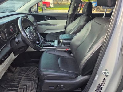 2022 Kia Carnival MPV EX