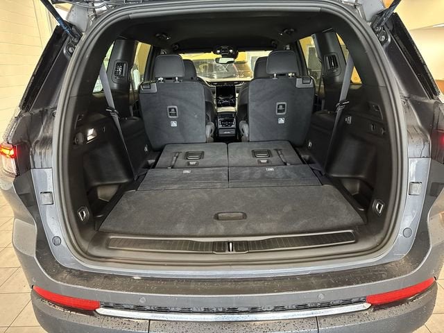 2024 Jeep Grand Cherokee L Laredo 4x4
