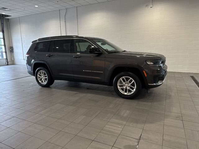 2024 Jeep Grand Cherokee L Laredo 4x4