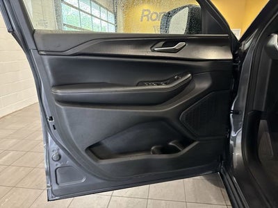 2024 Jeep Grand Cherokee L Laredo 4x4