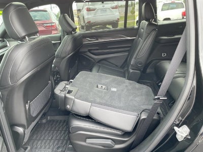 2025 Jeep Grand Cherokee L Limited 4x4