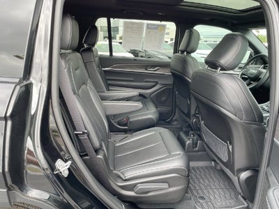 2025 Jeep Grand Cherokee L Limited 4x4