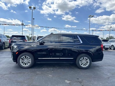 2022 GMC Yukon SLT