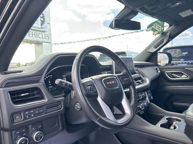 2022 GMC Yukon SLT