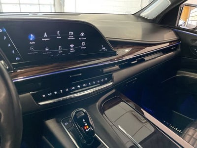 2023 Cadillac Escalade 4WD Sport Platinum