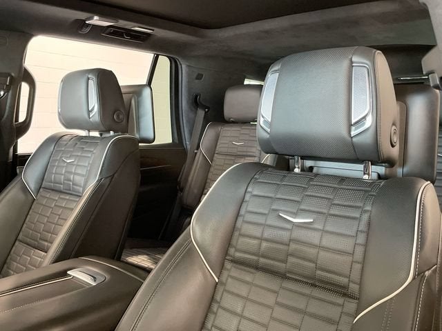 2023 Cadillac Escalade 4WD Sport Platinum
