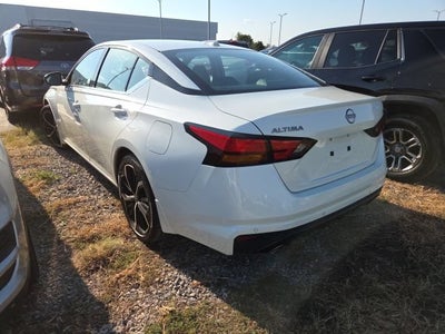 2025 Nissan Altima SR