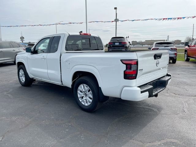 2024 Nissan Frontier SV