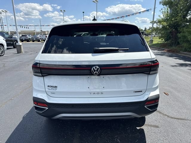 2025 Volkswagen Taos SE