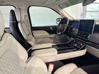 2021 Lincoln Navigator Black Label