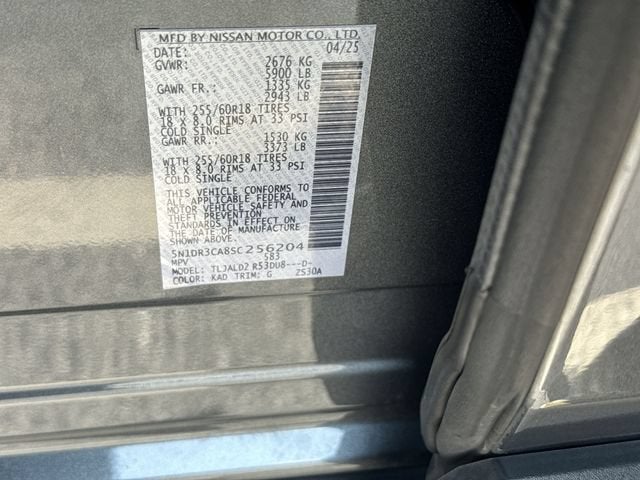 2025 Nissan Pathfinder SL