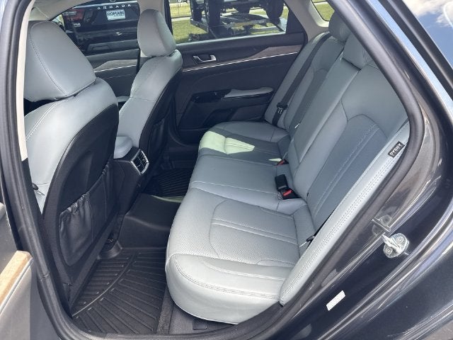 2022 Kia K5 EX