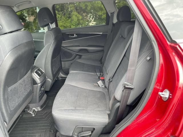 2017 Kia Sorento 2.4L LX