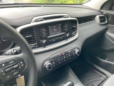 2017 Kia Sorento 2.4L LX