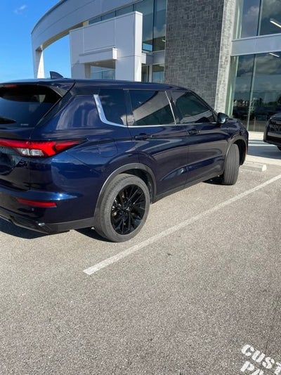 2022 Mitsubishi Outlander Black Edition S-AWC