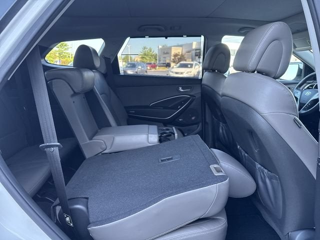 2017 Hyundai Santa Fe SE Ultimate