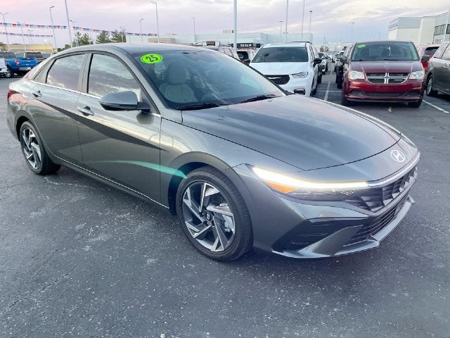 2025 Hyundai Elantra Limited