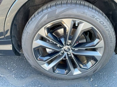 2025 Audi Q7 Prestige 55 TFSI quattro Tiptronic