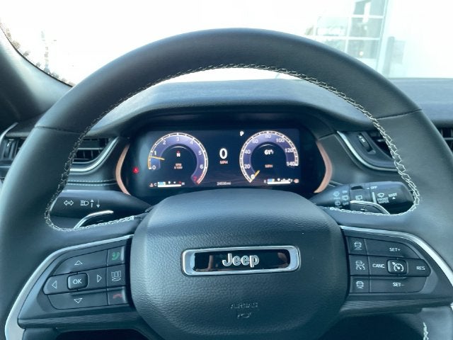 2024 Jeep Grand Cherokee L Laredo