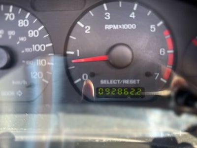 2004 Ford Mustang V6 Deluxe