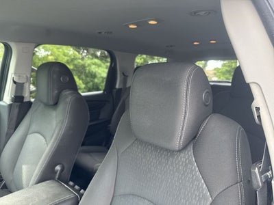 2016 GMC Acadia SLE-2
