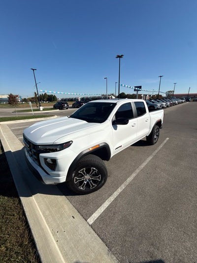 2024 GMC Canyon AT4