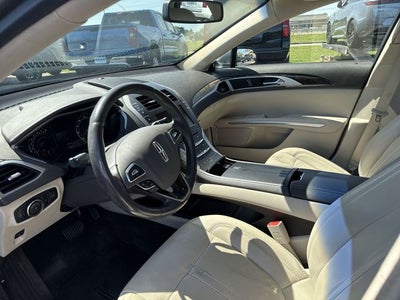 2016 Lincoln MKZ Base