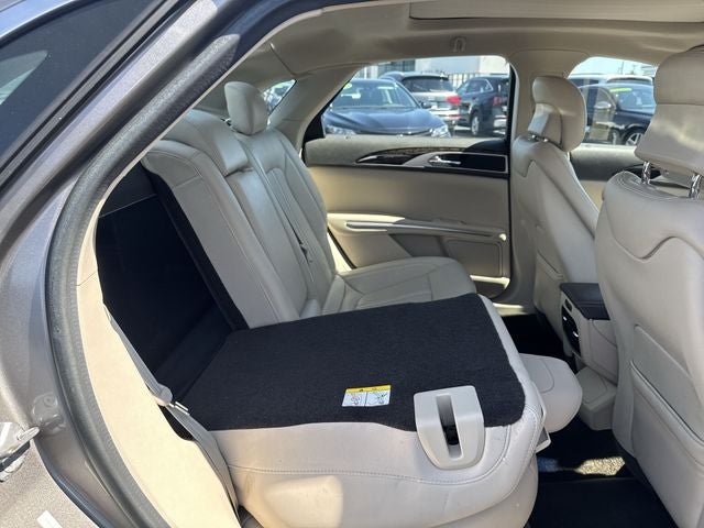 2016 Lincoln MKZ Base