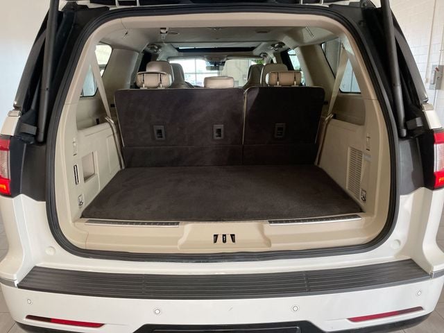 2020 Lincoln Navigator L Reserve