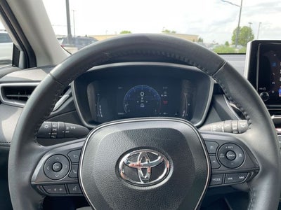 2025 Toyota Corolla Cross XLE