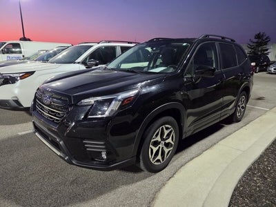 2024 Subaru Forester Premium