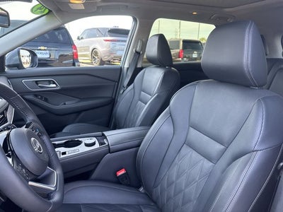 2024 Nissan Rogue Platinum
