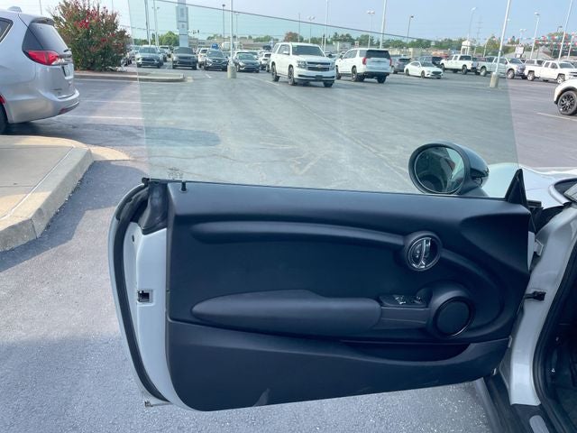 2017 MINI Cooper Base